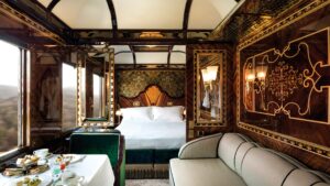 قطار اکسپرس ونیز سیمپلون اورینت (Venice Simplon-Orient-Express)