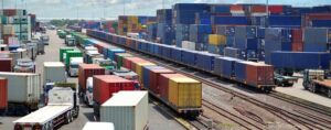 استفاده از کانتینرها برای جابجایی کالا در خطوط ریلی